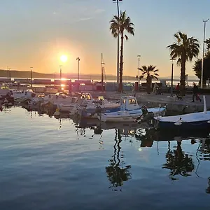 Mare Apartment